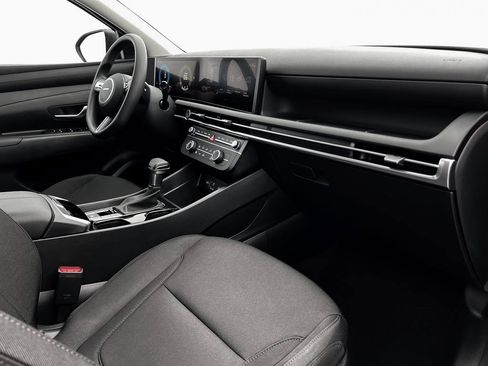 New 2026 Hyundai Tucson SE image 15