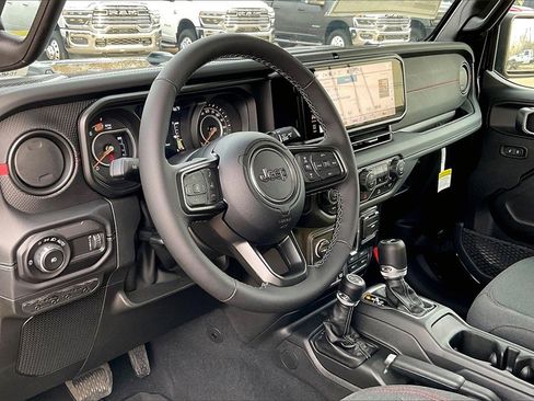 New 2026 Jeep Wrangler Unlimited Rubicon image 6