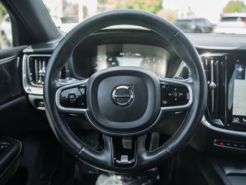 Used 2020 Volvo S60 T6 R-Design AWD/4WD image 30