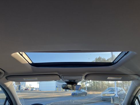 Certified 2024 Honda Odyssey EX-L image 33