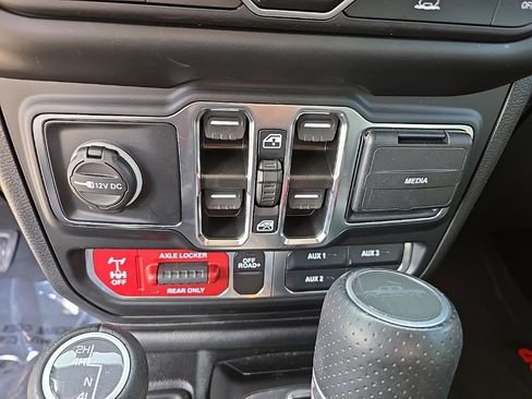 Used 2022 Jeep Gladiator Mojave w/ LED Lighting Group image 36