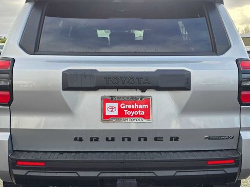 Certified 2025 Toyota 4Runner TRD Off-Road Premium image 15
