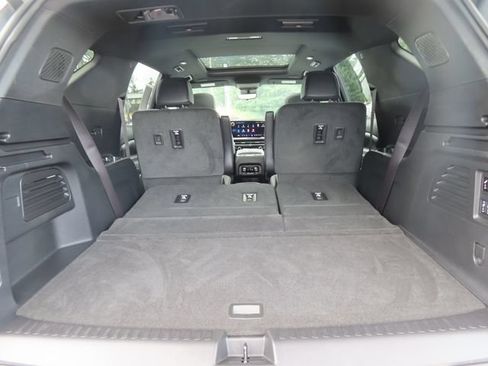 Used 2026 Chevrolet Traverse RS AWD/4WD image 46