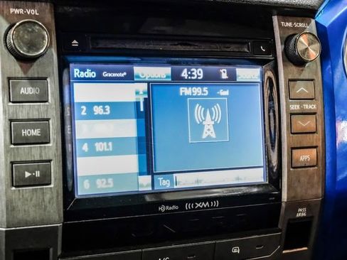 Used 2018 Toyota Tundra SR5 image 25