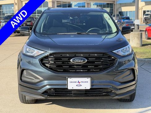 Certified 2023 Ford Edge SE w/ Black Appearance Package image 9