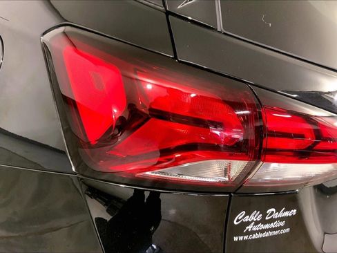 Used 2024 Chevrolet Equinox LT image 27