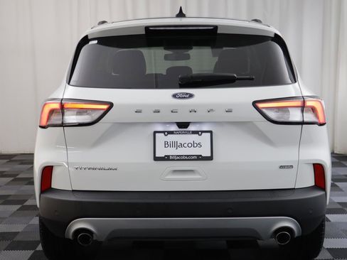 Used 2022 Ford Escape Titanium image 17