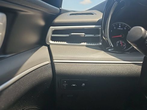 Used 2022 Kia K5 GT-Line AWD/4WD image 31