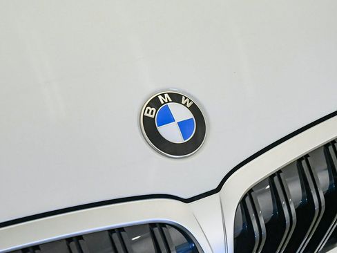 Certified 2023 BMW 330i Sedan w/ Driving Assistance Package RWD image 8