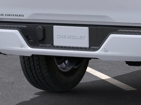 New 2026 Chevrolet Colorado LT w/ LT Convenience Package AWD/4WD image 14
