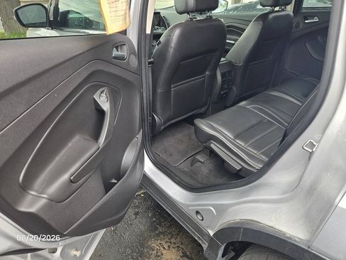 Used 2017 Ford Escape Titanium AWD/4WD image 35