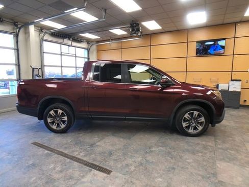 Used 2017 Honda Ridgeline RTL-T image 8