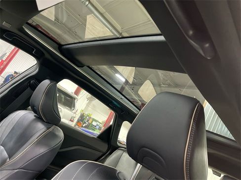 Used 2025 Toyota Crown Signia Limited image 22