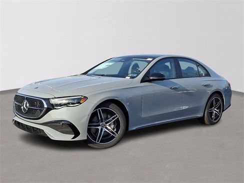 New 2026 Mercedes-Benz E 350 4MATIC Sedan image 1