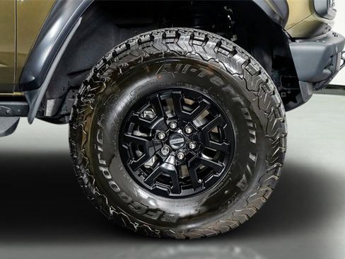 Used 2024 Ford Bronco Raptor image 7
