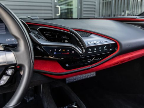 Used 2022 Ferrari SF90 Stradale AWD/4WD image 38