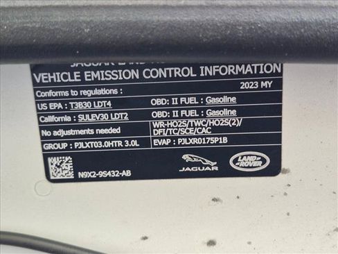 Used 2023 Land Rover Range Rover SE AWD/4WD image 23