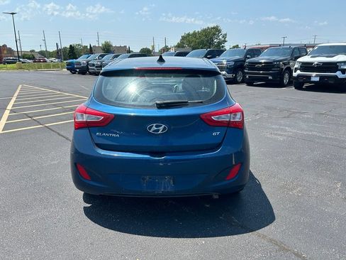Used 2016 Hyundai Elantra GT w/ Option Group 03 FWD image 10