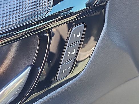 Used 2024 Honda CR-V Sport Touring image 17