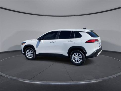 Certified 2023 Toyota Corolla Cross L AWD/4WD image 8