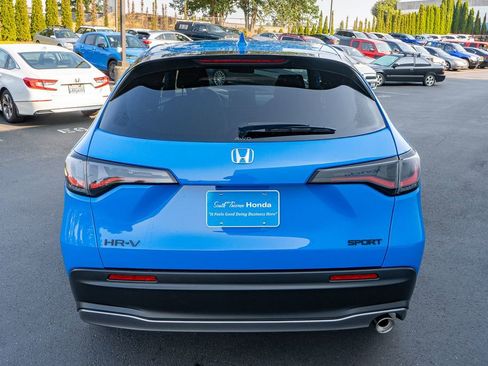 New 2027 Honda HR-V Sport image 7