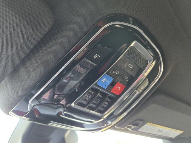 Used 2023 Jeep Grand Cherokee L Overland AWD/4WD image 17