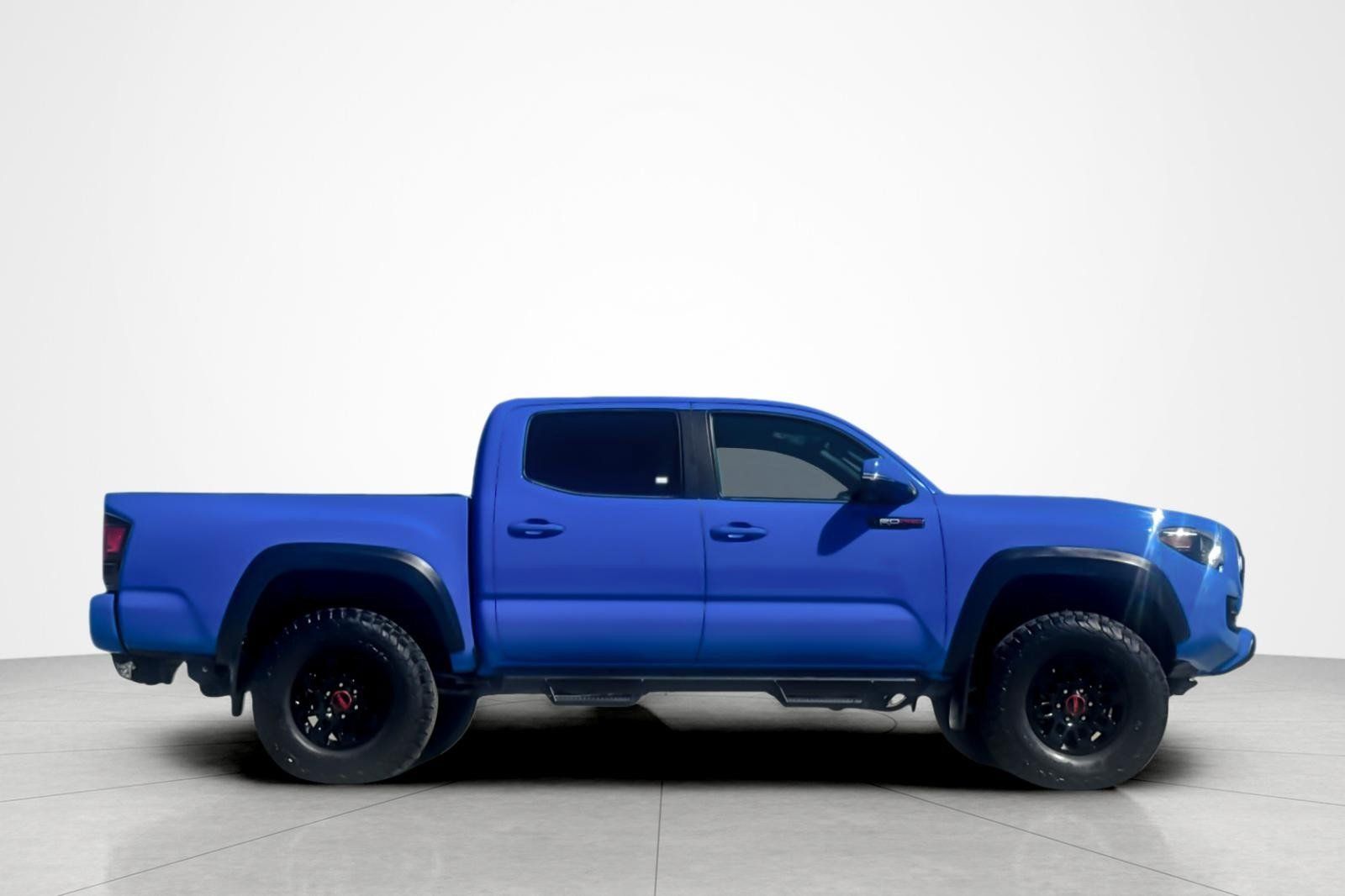Certified 2019 Toyota Tacoma TRD Pro AWD/4WD image 6