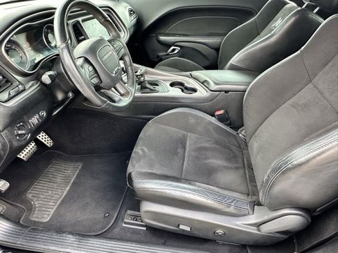 Used 2019 Dodge Challenger R/T Scat Pack image 6