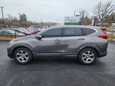 Used 2018 Honda CR-V EX image 2