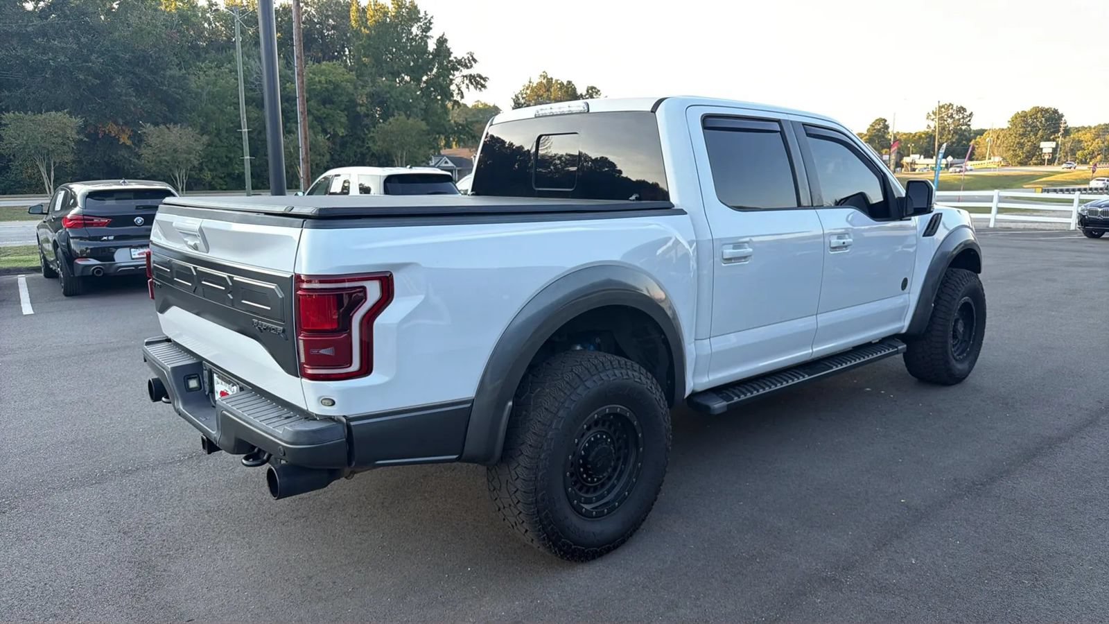 Used 2018 Ford F150 Raptor w/ Equipment Group 802A Luxury AWD/4WD image 5