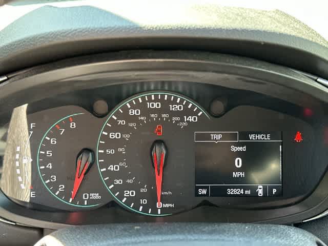 Used 2019 Chevrolet Trax LT w/ LT Convenience Package AWD/4WD image 6