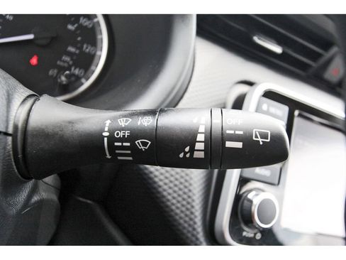 Used 2025 Nissan Kicks Play S FWD image 12