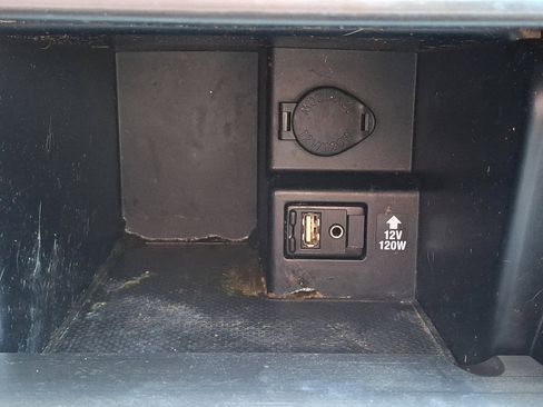 Used 2012 Toyota Camry SE image 23