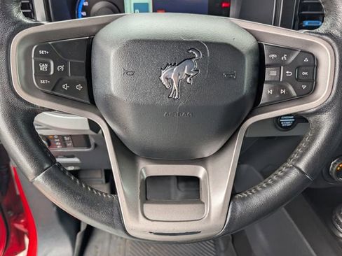 Used 2022 Ford Bronco Black Diamond AWD/4WD image 5