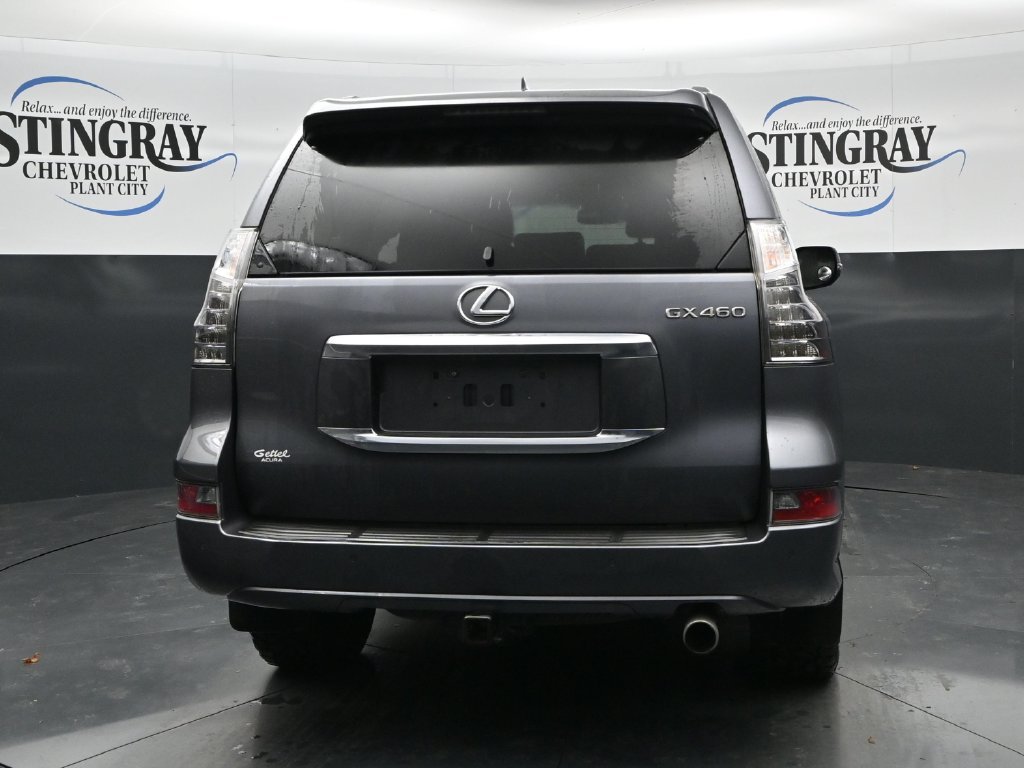 Used 2017 Lexus GX 460 Premium w/ Premium Package AWD/4WD image 6