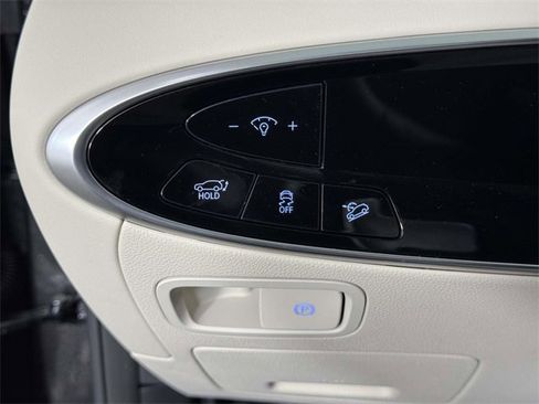 New 2026 Genesis GV70 2.5T Advanced image 19