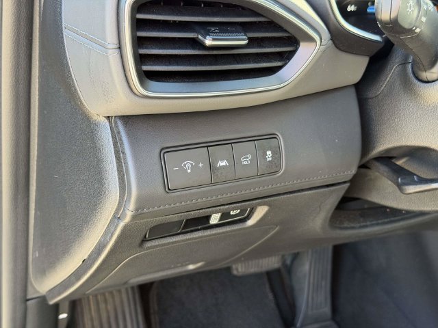 Used 2023 Hyundai Santa Fe SEL w/ Premium Package AWD/4WD image 25