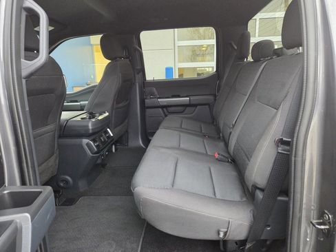 Used 2022 Ford F150 XLT w/ Equipment Group 302A High image 17