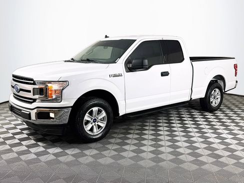 Used 2019 Ford F150 XLT image 4