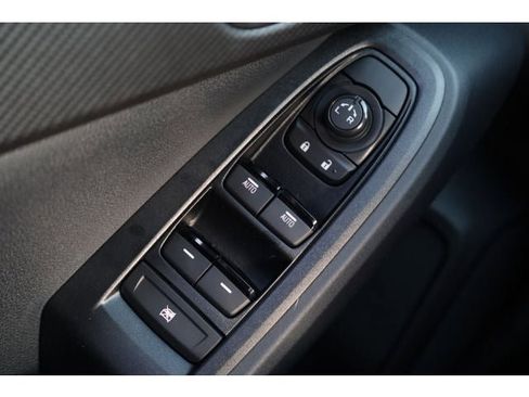 New 2026 Subaru Crosstrek 2.0i Premium AWD/4WD image 40