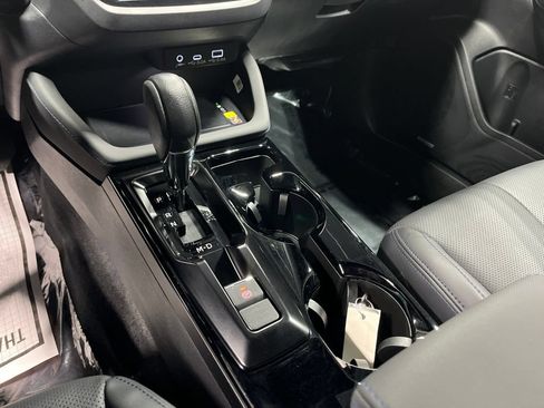 Used 2026 Subaru Forester Limited AWD/4WD image 33