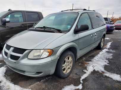 Used 2004 Dodge Caravan SXT w/ Popular Equipment Group