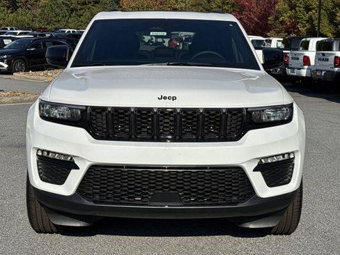 New 2025 Jeep Grand Cherokee Limited w/ Black Appearance Package image 2