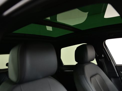 Certified 2023 Audi Q3 2.0T Premium w/ Convenience Package image 17