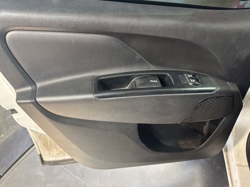 Used 2019 RAM ProMaster City Tradesman image 13