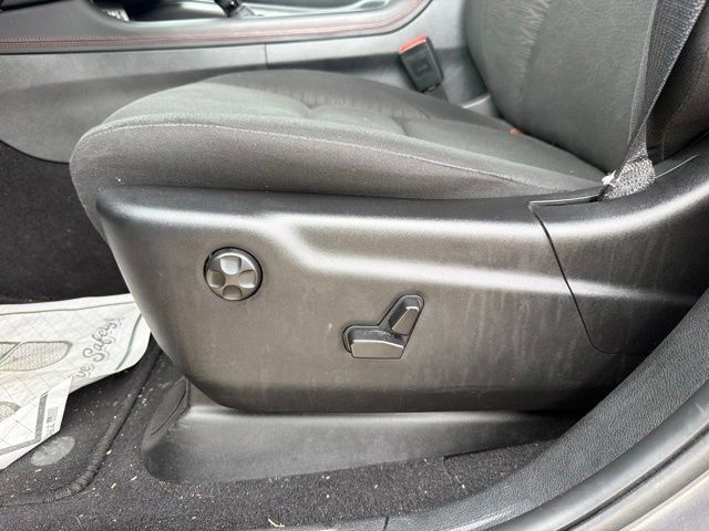 Used 2025 Dodge Durango GT AWD/4WD image 38