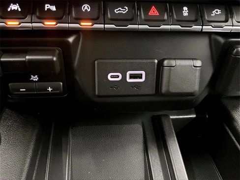 Used 2019 GMC Sierra 1500 Denali w/ Denali Ultimate Package image 26