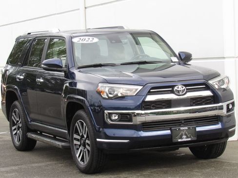Certified 2022 Toyota 4Runner Limited AWD/4WD image 2