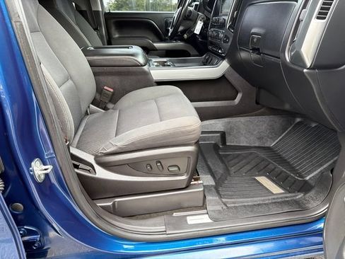 Used 2017 Chevrolet Silverado 1500 LT w/ All Star Edition AWD/4WD image 13