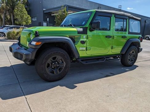 Used 2018 Jeep Wrangler Unlimited Sport image 10